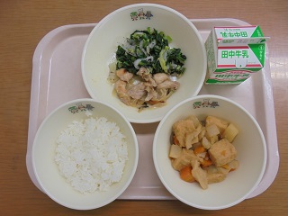 写真:蒲生学校給食センタ-の給食