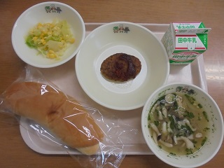 写真：蒲生学校給食センタ－の給食