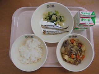 写真：蒲生学校給食センタ－の給食