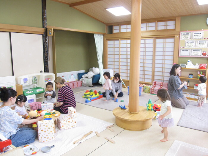 五個荘子育て支援センターの様子