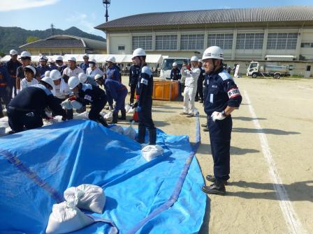 写真：総合防災訓練の様子