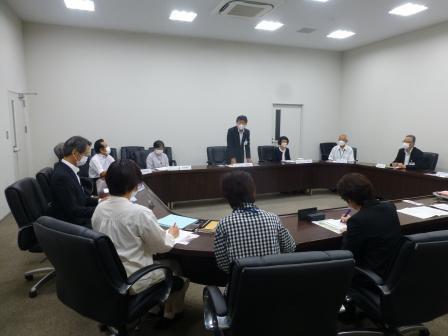 写真：社会を明るくする運動推進会議で挨拶する市長