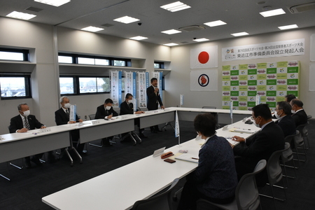 写真:設立発起人会の様子