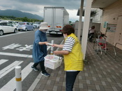 街頭啓発の写真