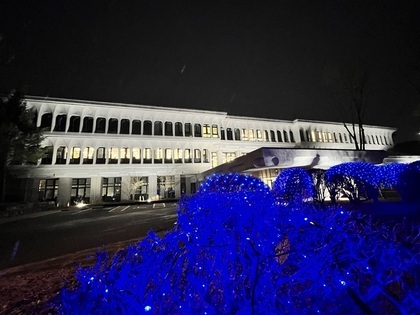 市役所本館ライトアップ