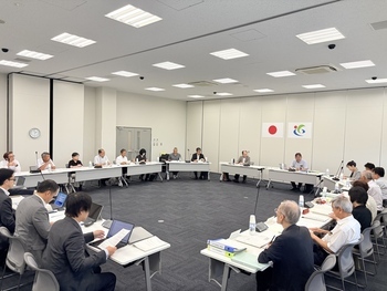 第4回総合計画審議会の会議風景