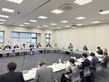 第5回総合計画審議会の会議風景
