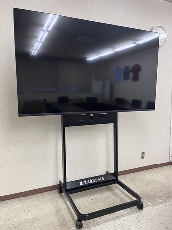 大型モニター写真