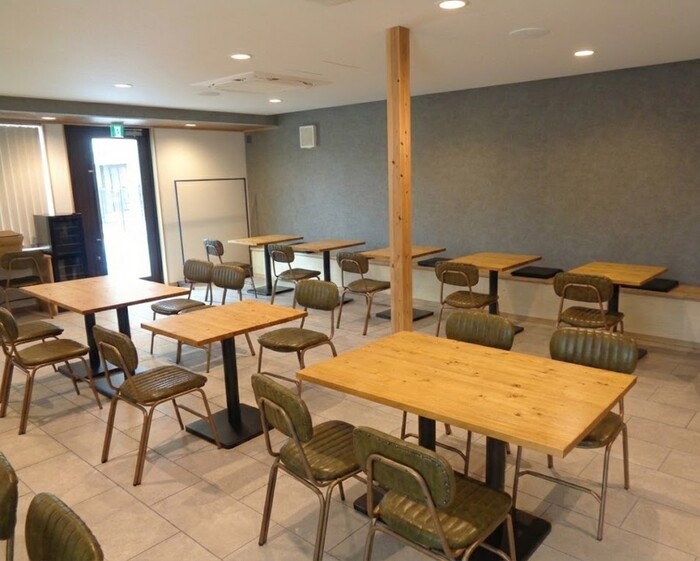 写真：飲食施設内観