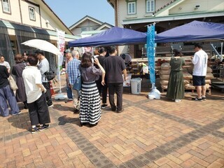 写真：あいとうマーガレットステーション新米炊き出しイベントの様子1