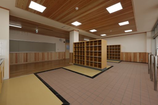 昇降口